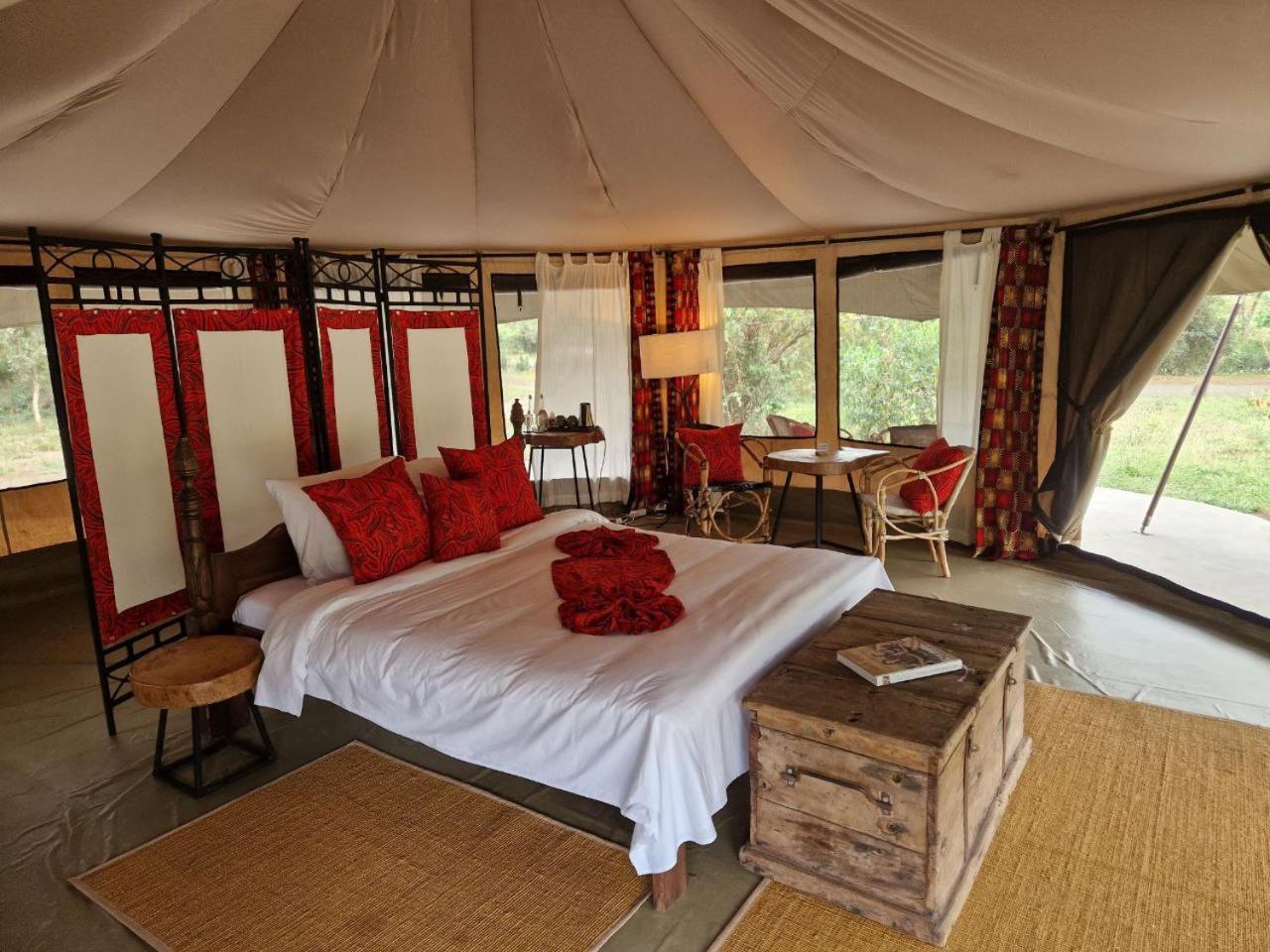 Dolly Farm & River Camp, Luxury Tents Usa River Dış mekan fotoğraf